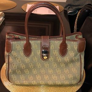 Dooney &Bourke Bag